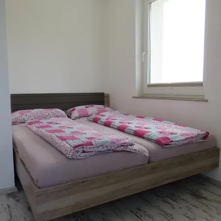 Reiners'alm * אסן